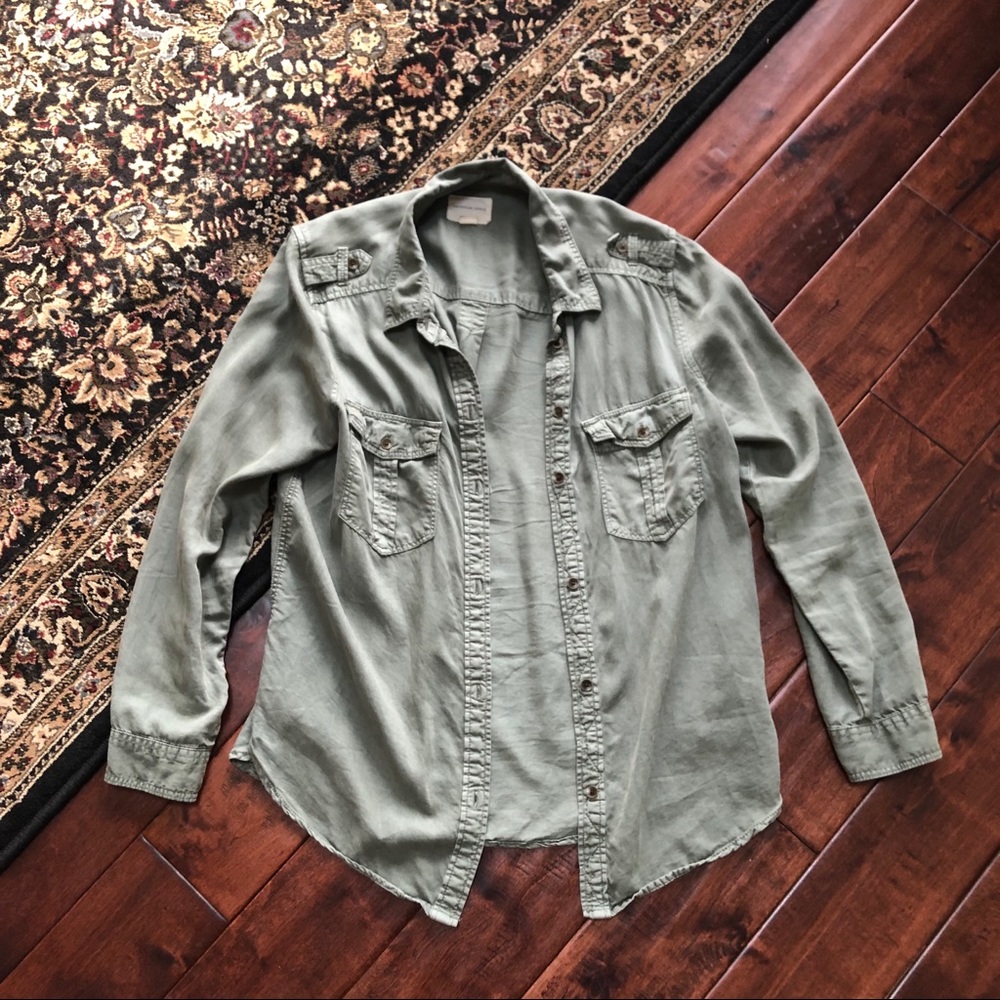 american eagle button up t shirt